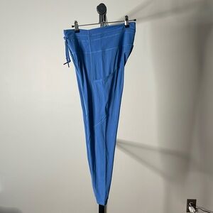 Zyia calm blue luxe drawstring